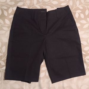 Ann Taylor Curvy Fit sz6 Shorts